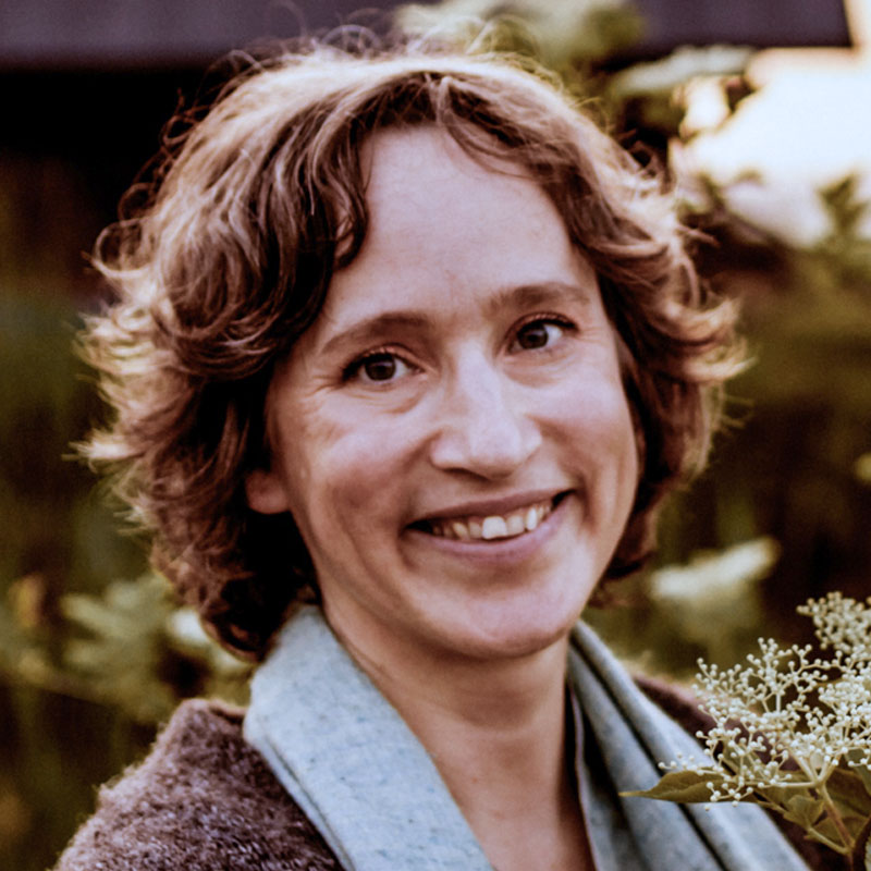 A portrait photo of Jaguar Star.